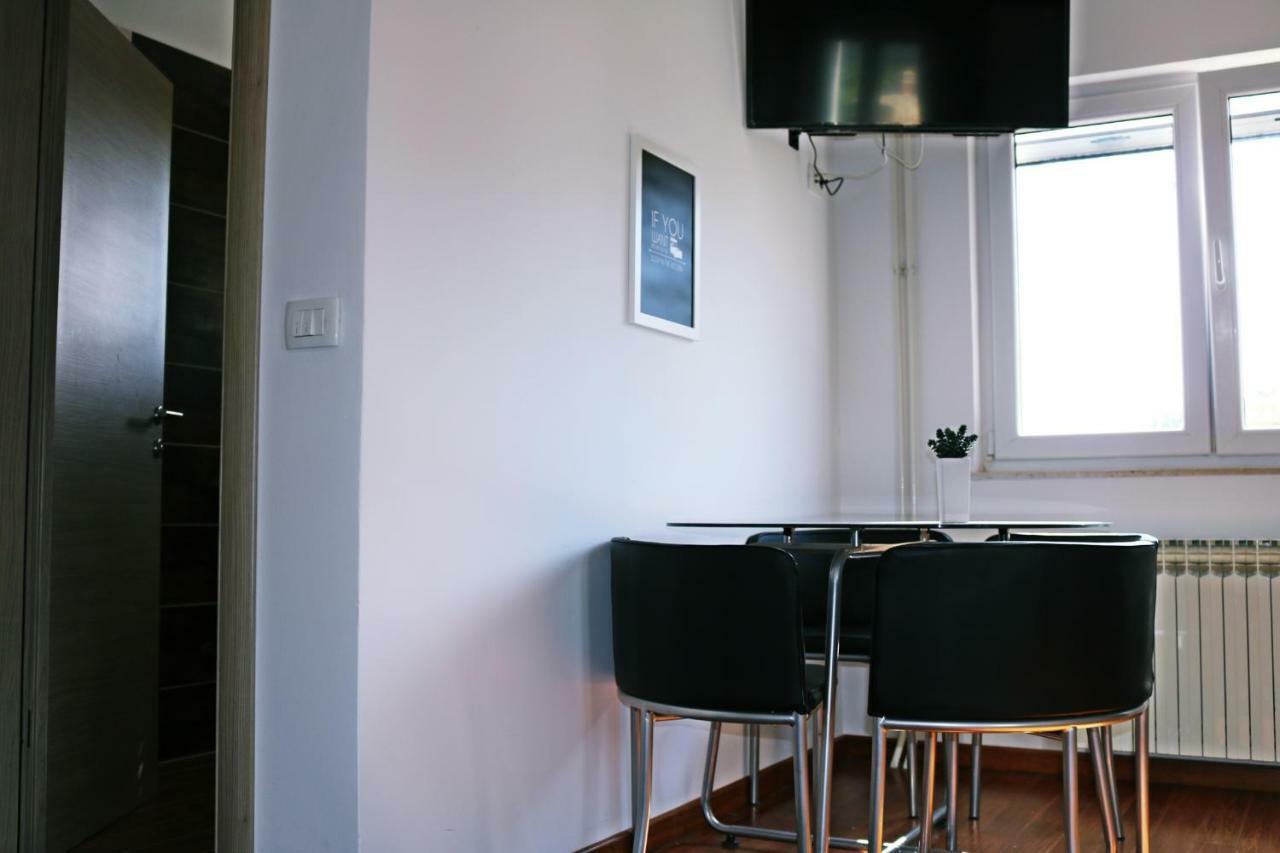Apartments Ela Trogir Exterior photo